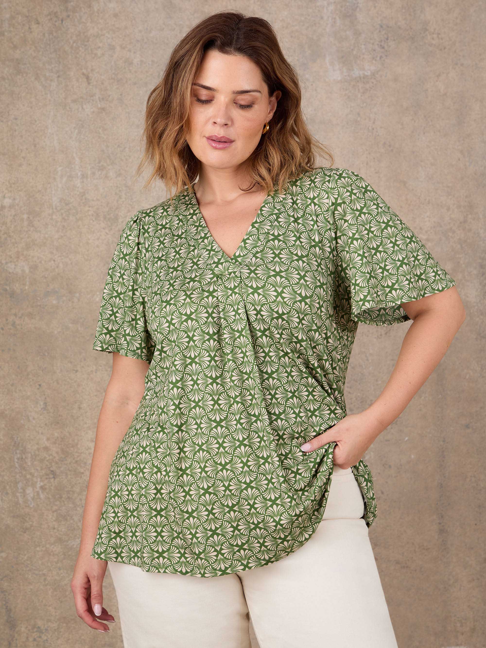 Green Geo Print Flutter Sleeve Pleat Front Top - Image 8